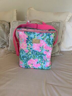 Lilly Pulitzer Insulated Wine Cooler in Fruity Flamingo